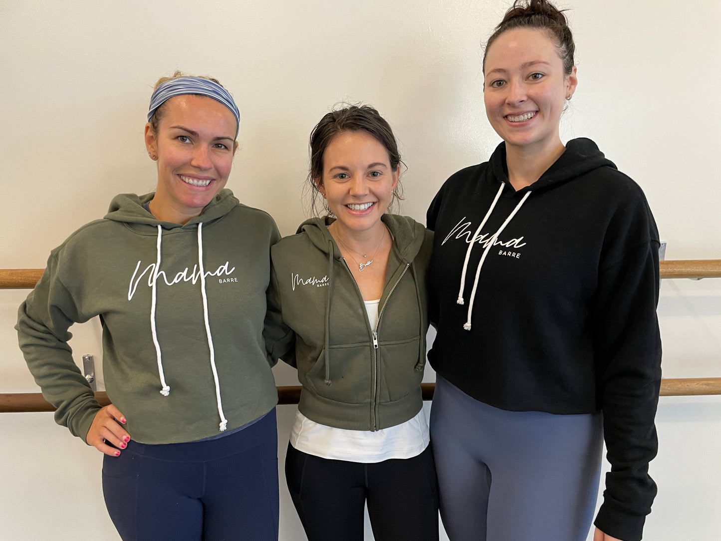 Mama Cropped Hoodies (Custom)